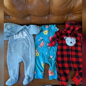 0-3 month warm one pieces (3)